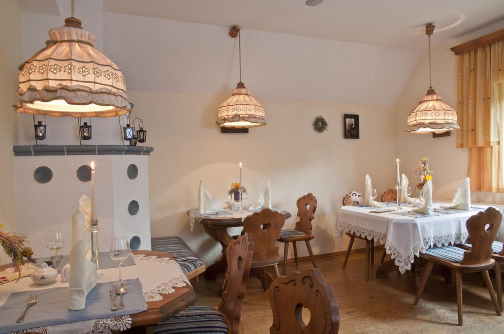 Panoramahotel & Restaurant Am Marienturm Rudolstadt Esterno foto